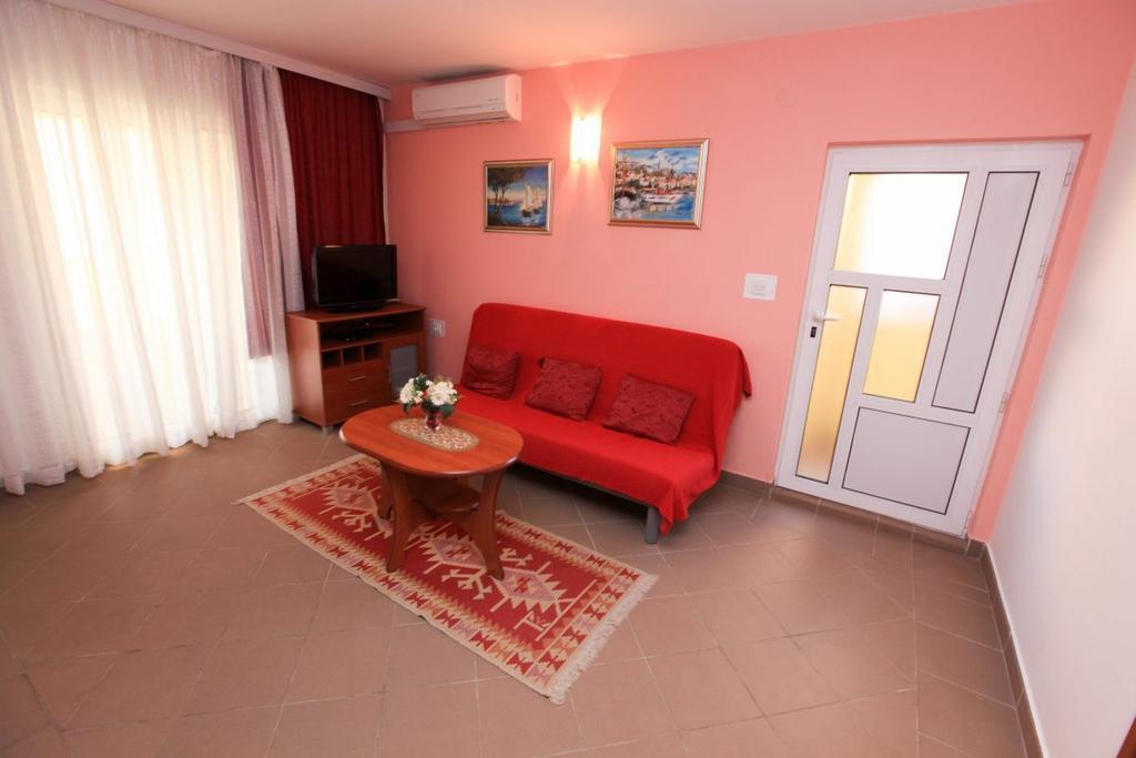 Apartments Franc ปอฟเลียนา ห้อง รูปภาพ